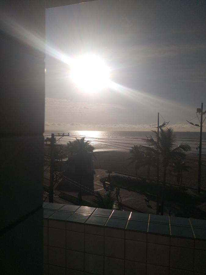 Frente Para O Mar - Vista Espetacular De Todos Os Comodos ปรายากรันเด ภายนอก รูปภาพ