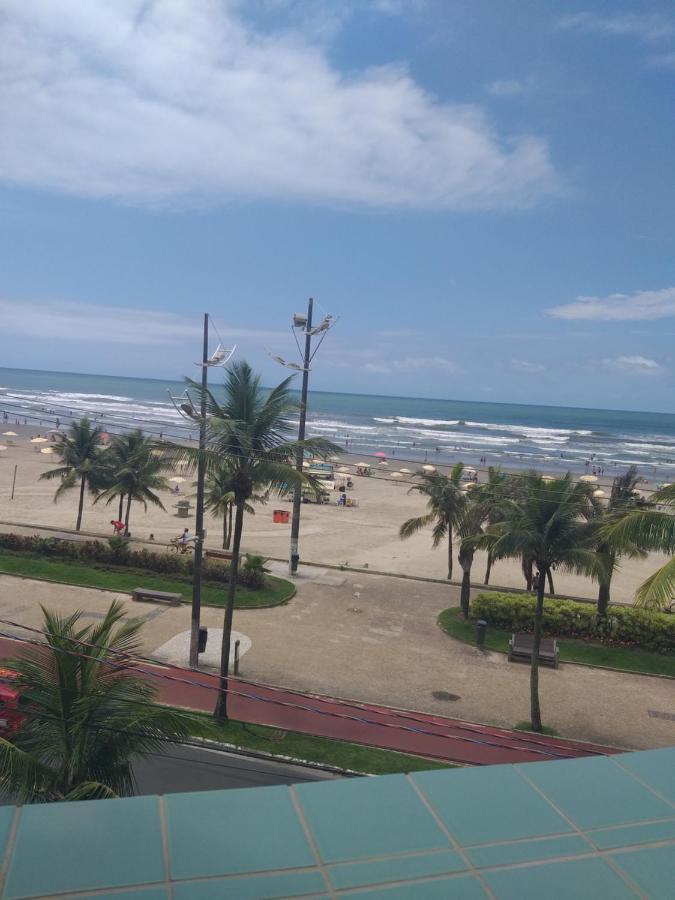 Frente Para O Mar - Vista Espetacular De Todos Os Comodos ปรายากรันเด ภายนอก รูปภาพ
