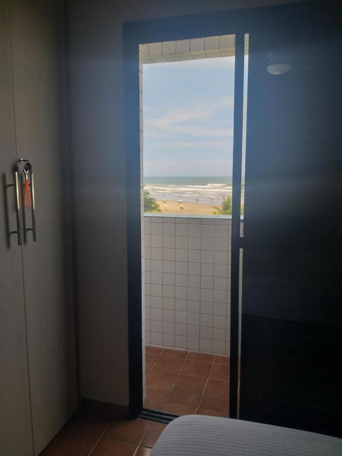Frente Para O Mar - Vista Espetacular De Todos Os Comodos ปรายากรันเด ภายนอก รูปภาพ